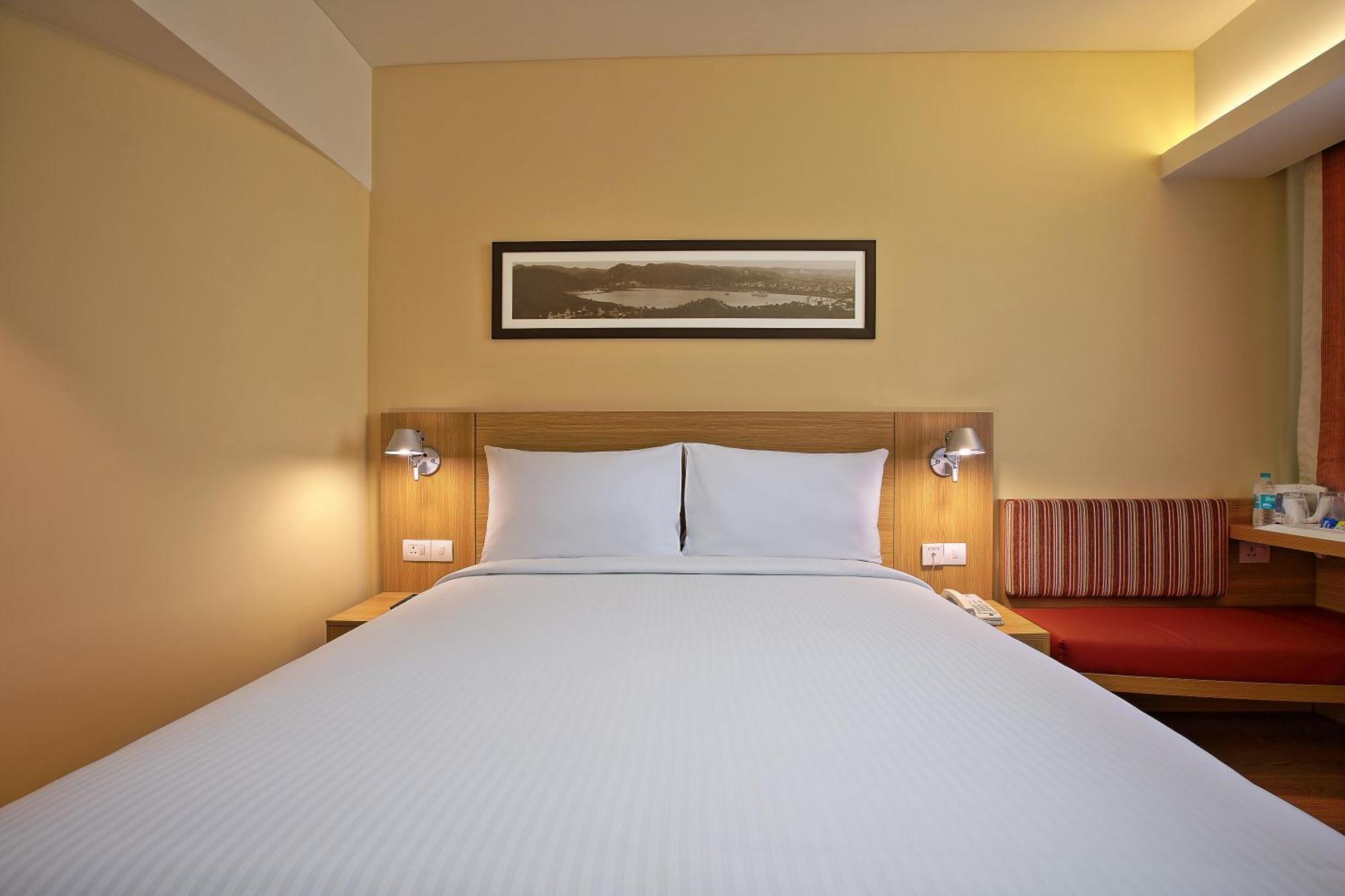 Ibis Jaipur City Centre - An Accor Brand Екстер'єр фото